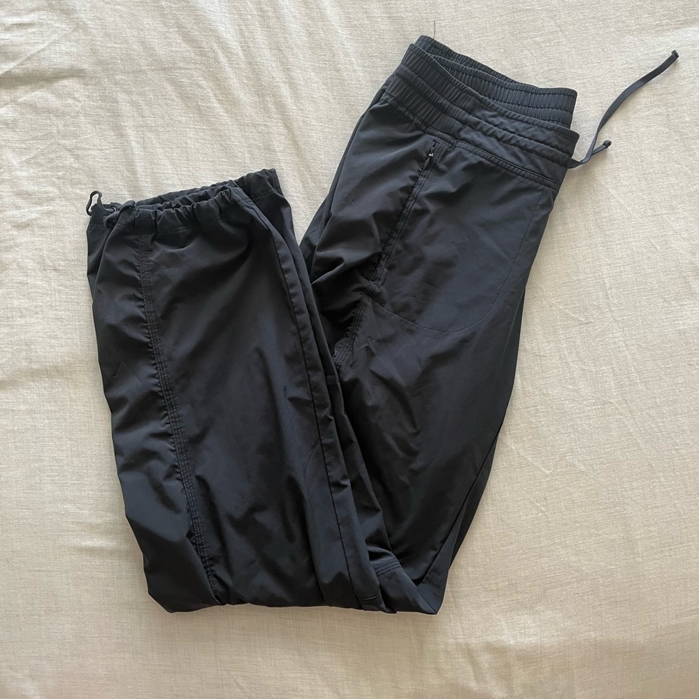 Grey Athleta Trekkie Pants